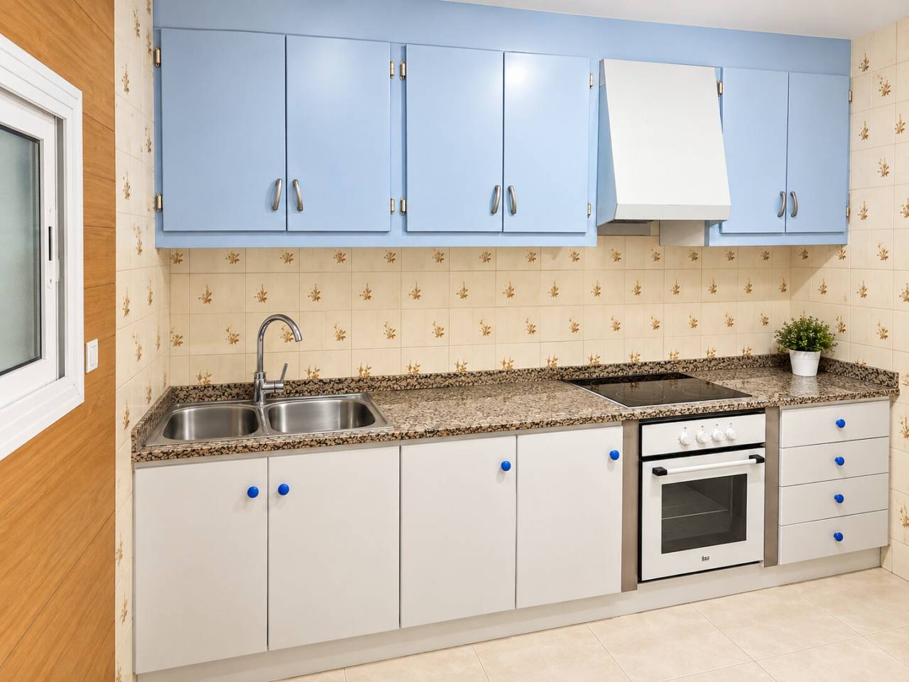 casa-adosada en palma-de-gandia · palma-de-gandia 170000.00€