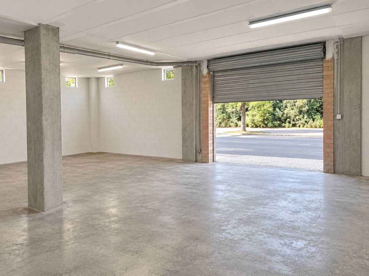 locales-comerciales en oliva · nucli-urba €