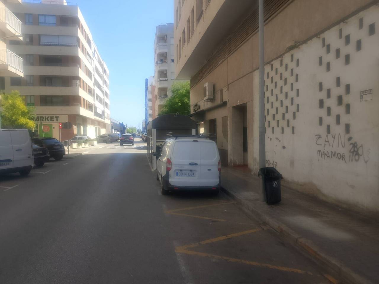 locales-comerciales en oliva · nucli-urba €