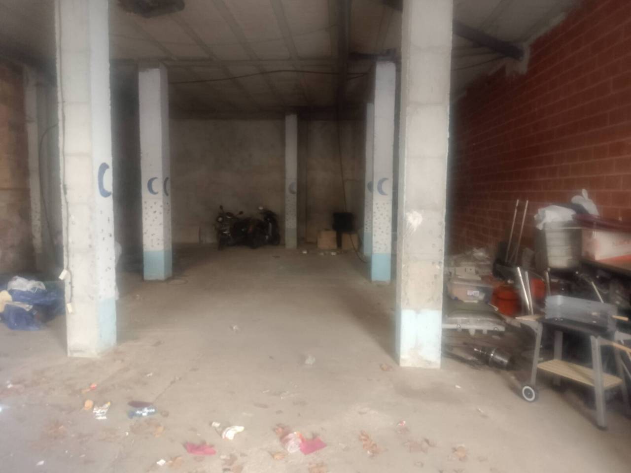 locales-comerciales en oliva · nucli-urba €