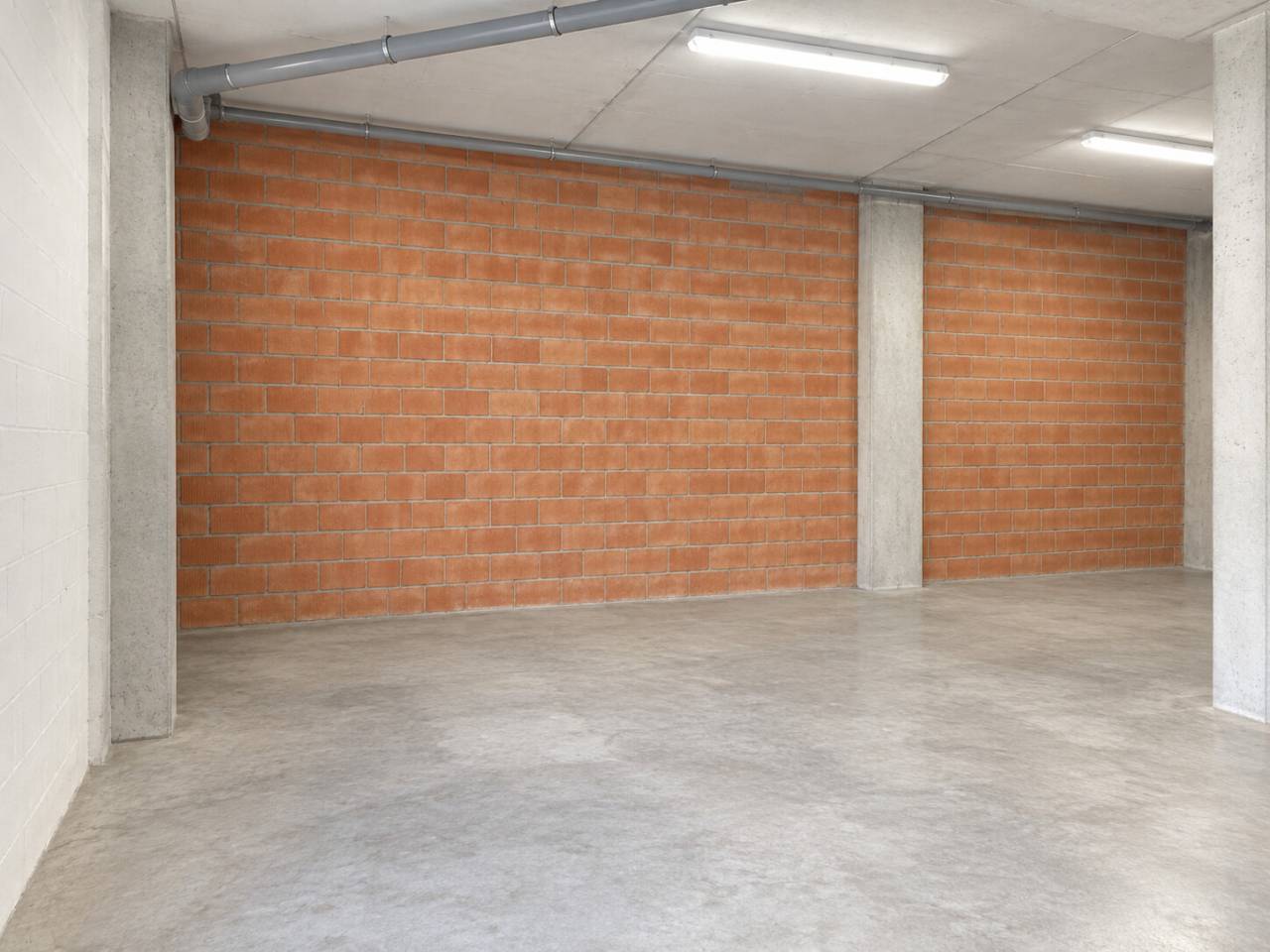 locales-comerciales en oliva · nucli-urba €