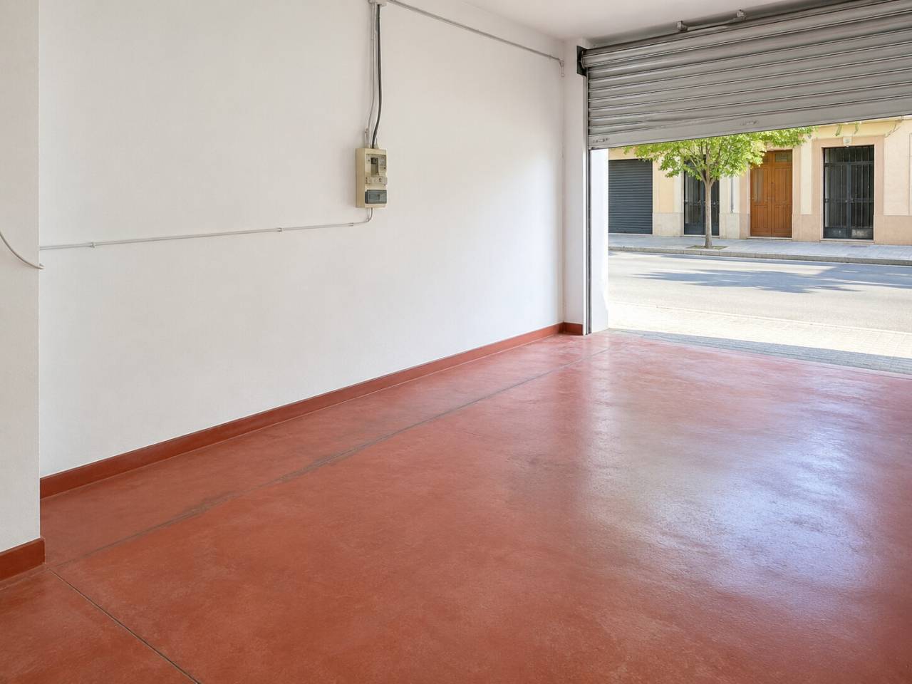 locales-comerciales en oliva · nucli-urba €