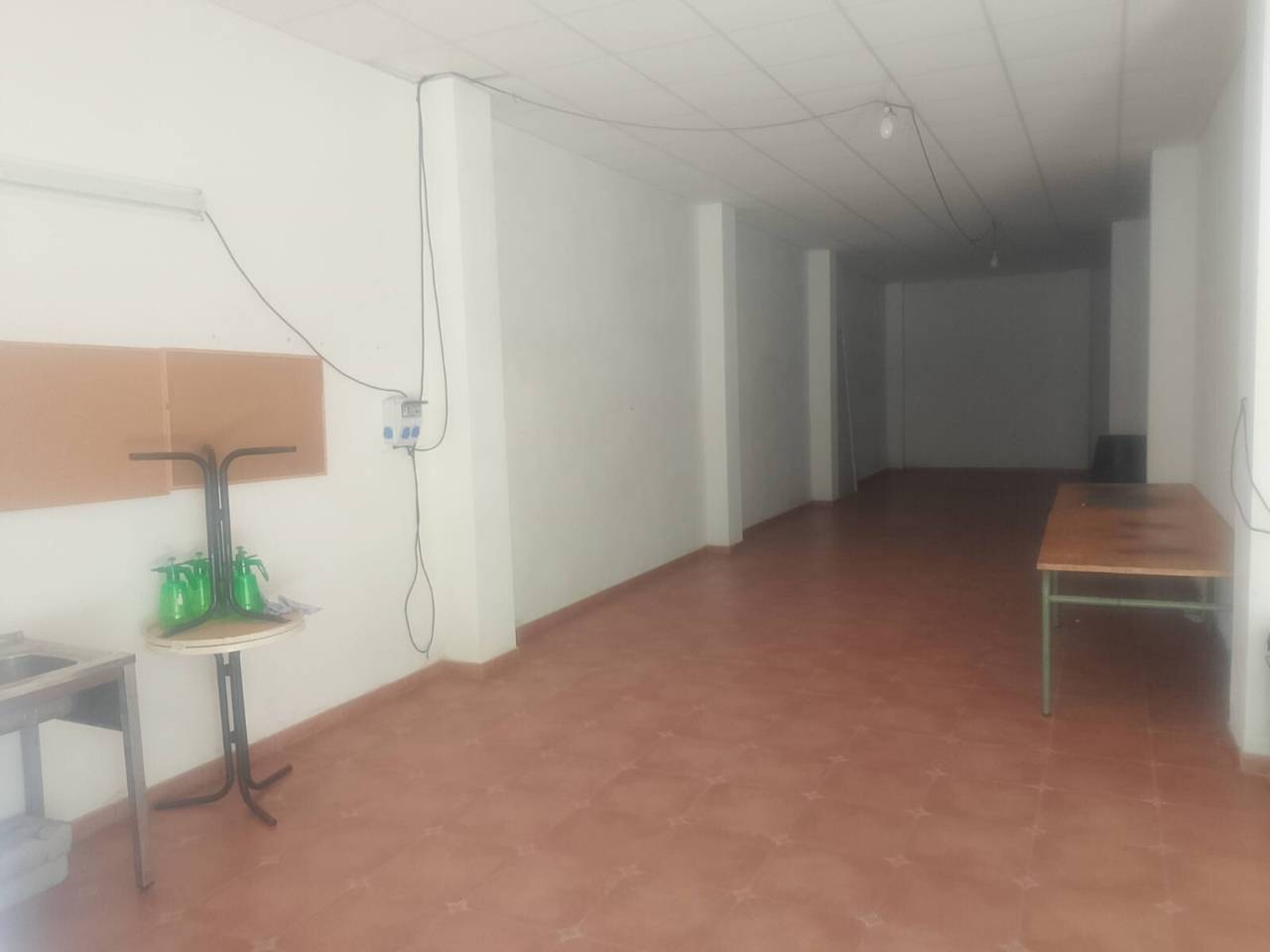 locales-comerciales en oliva · nucli-urba €