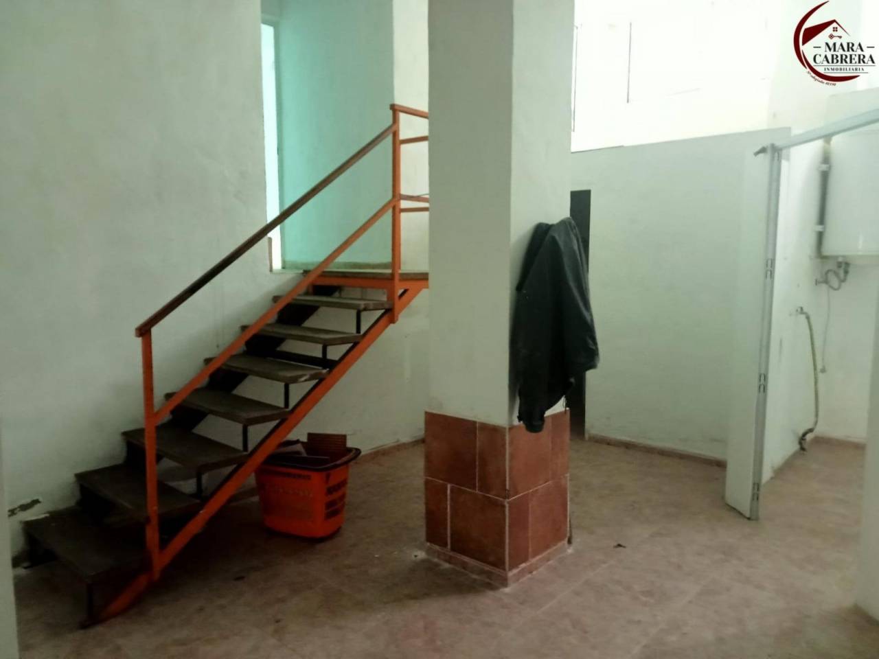 locales-comerciales en gandia · republica-argentina-iglesia-cristo-rey €