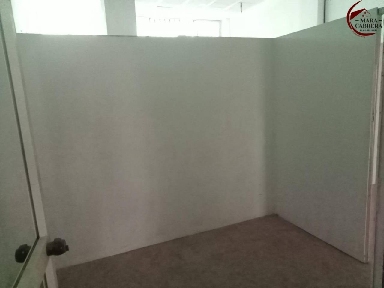 locales-comerciales en gandia · republica-argentina-iglesia-cristo-rey €