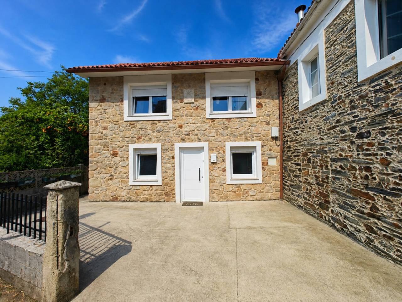 Chalet adosado en venta en Covas