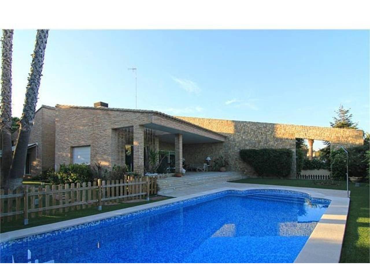 Venta de casa en Campo Olivar, Campo Olivar