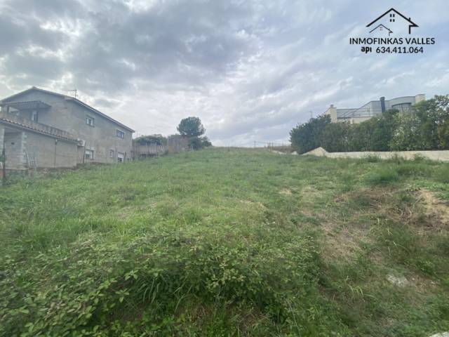 Terreno edificable >800 m² (Can Prat) en Lliçà de Vall