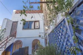 Casa en venta en Barri dels Escriptors de 2ª mano - 6691