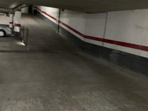 Parquing en lloguer en Sant Narcís-Pare Coll de 2ª mà - 6892