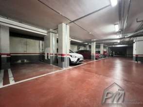 Parking spaces for rent in Devesa