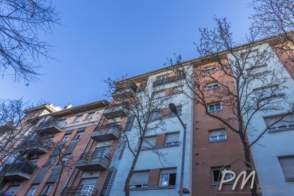 PISO EN VENTA PARA ENTRAR A VIVIR EN SALT de 2ª mano - 7056