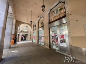 Building for sale in Barri Vell