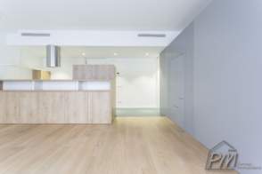 EDIFICIO SEMINUEVO Y MODERNO EN VENTA GIRONA de 2ª mano - 7801