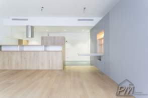 EDIFICIO SEMINUEVO Y MODERNO EN VENTA GIRONA de 2ª mano - 7801