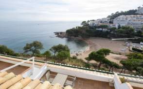 Impressionante duplex en CALA SALIONS DE TOSSA de 2ª mano - 8021