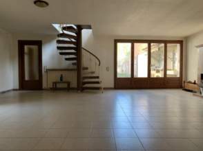 Casa en venta en Riumors de 2ª mano - 8066