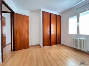 Piso de alquiler zona centro-Bonastruc de Porta de 2ª mano - 8091