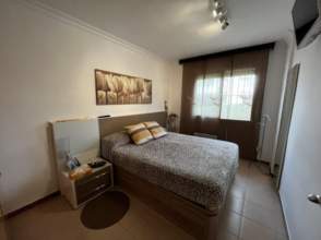 Piso en venta en la Escala de 2ª mano - 7981