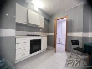Piso en alquiler en EIXAMPLE NORD  de 2ª mano - 8116
