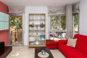 Piso en venta en zona Sant Narcis- Pare Coll de 2ª mano - 8126