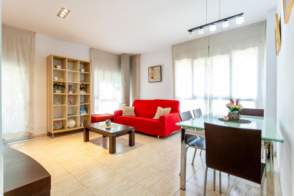 Piso en venta en zona Sant Narcis- Pare Coll de 2ª mano - 8126