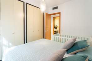 Piso en venta en zona Sant Narcis- Pare Coll de 2ª mano - 8126