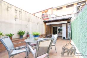 Piso en venta  planta baja y terraza en Quart de 2ª mano - 8161