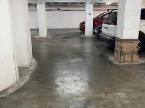 Plaza de aparcamiento en alquiler para coche mediano-pequeño de 2ª mano - 8771