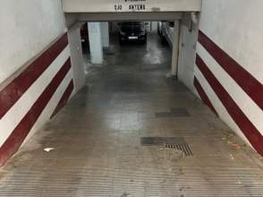 Plaza de aparcamiento en alquiler para coche mediano-pequeño de 2ª mano - 8771