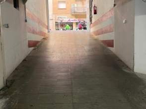 Plaza de aparcamiento en alquiler para coche mediano-pequeño de 2ª mano - 8771