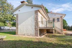Casa unifamiliar en venta - Vilobí d'Onyar de 2ª mano - 9001