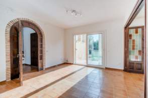 Casa unifamiliar en venta - Vilobí d'Onyar de 2ª mano - 9001
