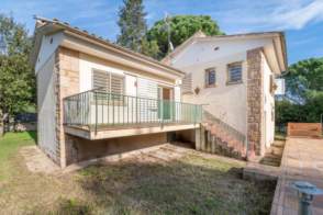 Casa unifamiliar en venta - Vilobí d'Onyar de 2ª mano - 9001