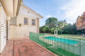 Casa unifamiliar en venta - Vilobí d'Onyar de 2ª mano - 9001