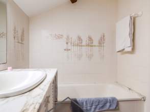Casa en venta Modernista en el corazón de Cassa de la Selva de 2ª mano - 9106