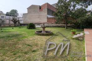 Casa en venta Modernista en el corazón de Cassa de la Selva de 2ª mano - 9106