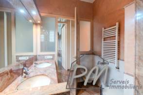 Casa en venta Modernista en el corazón de Cassa de la Selva de 2ª mano - 9106