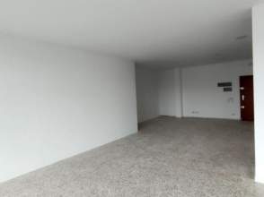 Local comercial en venta -La Bisbal de 2ª mano - 9091