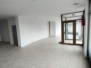 Local comercial en venta -La Bisbal de 2ª mano - 9091
