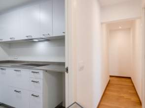 Piso en venta Zona Barri Vell- Hospital Trueta de 2ª mano - 9151