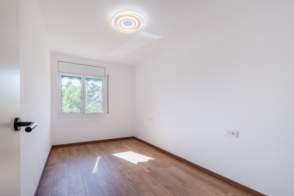 Piso en venta Zona Barri Vell- Hospital Trueta de 2ª mano - 9151