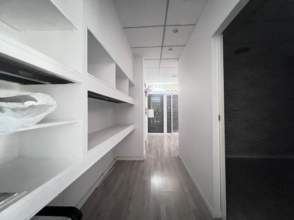 Alquiler de local comercial en Girona Capital de 2ª mano - 9216
