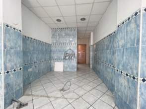 LOCAL VENTA EN PLAZA CATALUNYA A SALT de 2ª mano - 9431