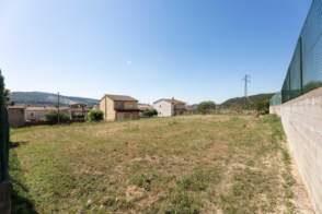 Venta de solar en Sant Julià de Ramis-Montagut de 2ª mano - 9266