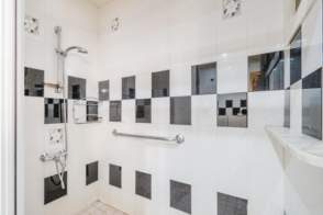 Venta de chalet unifamiliar en Salt de 2ª mano - 9316