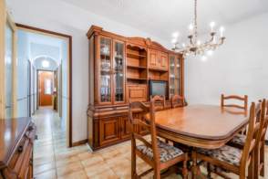 Venta de chalet unifamiliar en Salt de 2ª mano - 9316