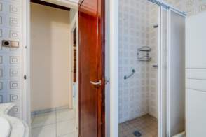 Venta de chalet unifamiliar en Salt de 2ª mano - 9316