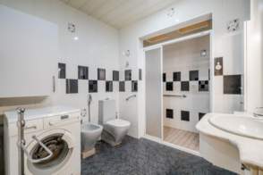 Venta de chalet unifamiliar en Salt de 2ª mano - 9316