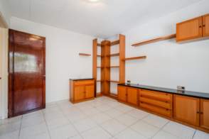 Venta de chalet unifamiliar en Salt de 2ª mano - 9316